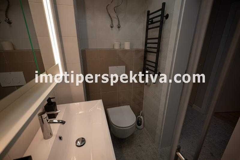 Продава се Двустаен апартамент в Пловдив, Остромила - 71 кв.м за 1121 €/кв.м - Снимка #10