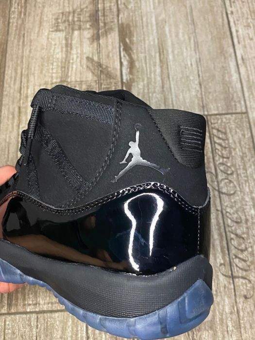 Jordan 11 Cap And Gown