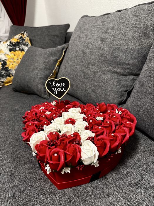 Aranjamente din flori de sapun