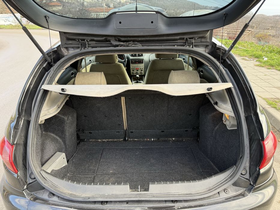 Alfa Romeo 147 1.9 Jtd, 2006г. Климатроник зимни гуми Всичко платено