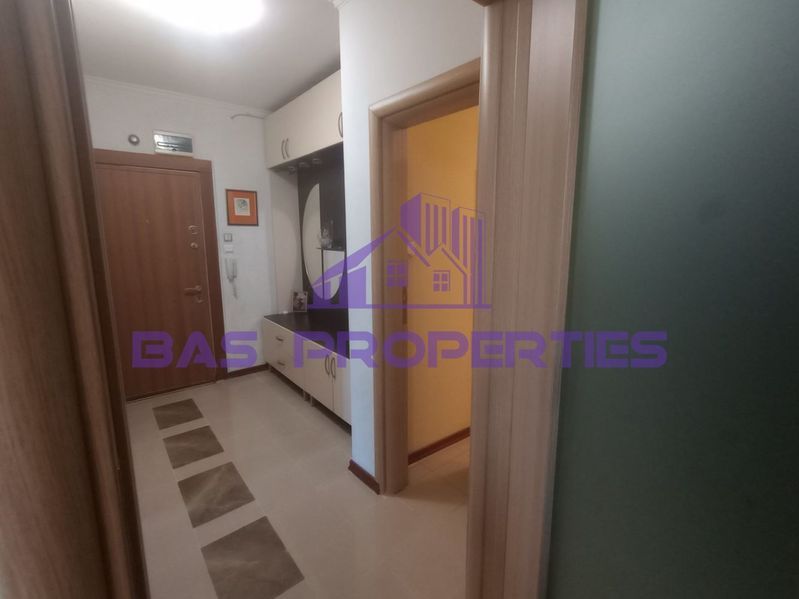 Продава се Тристаен апартамент в София, Овча купел - 132 кв.м за 1887 €/кв.м - Снимка #9