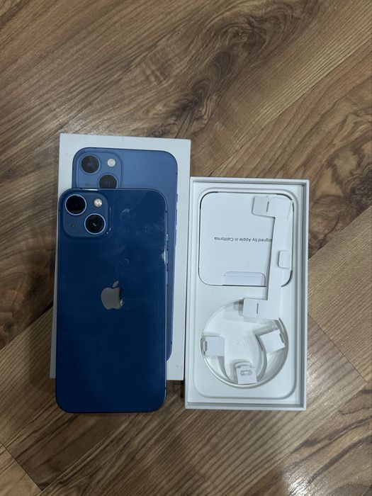 iPhone 13 с гарантией