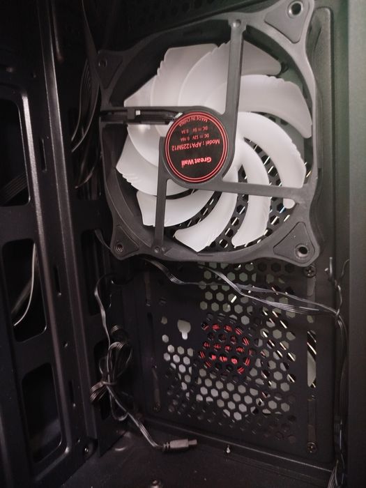 Продам корпус для компьютера