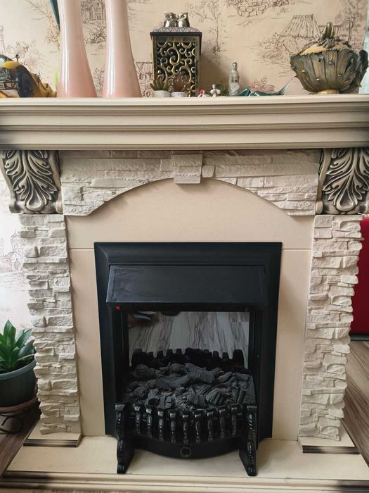 Камин-обогреватель декоративный