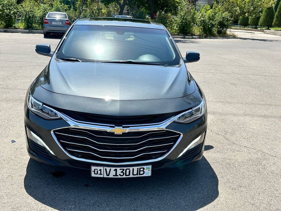 Продаётся Шевроле малибу премьер 2 турбо