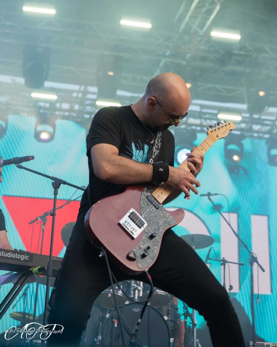 Meditatii chitara - Bucuresti sau online