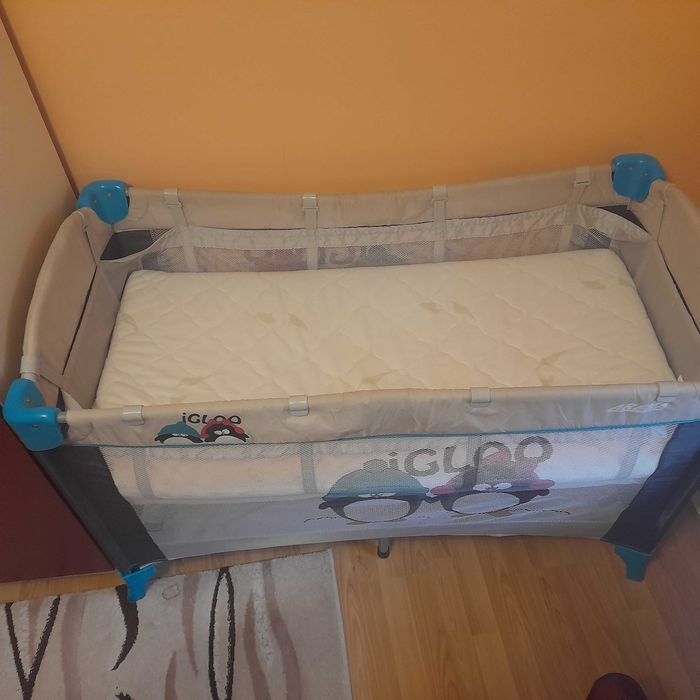 Детско легло  кошара на две нива ,комплект с матрак