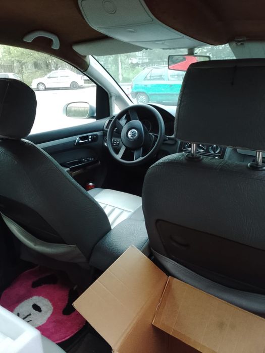 De vanzare vw touran