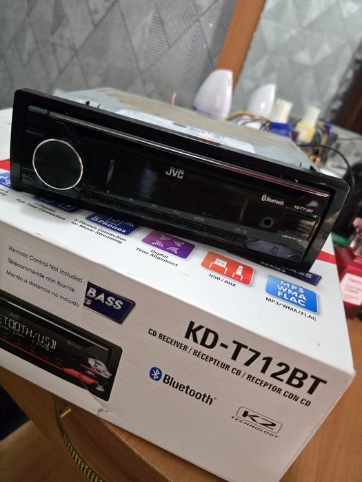Продаю магнитофон JVC