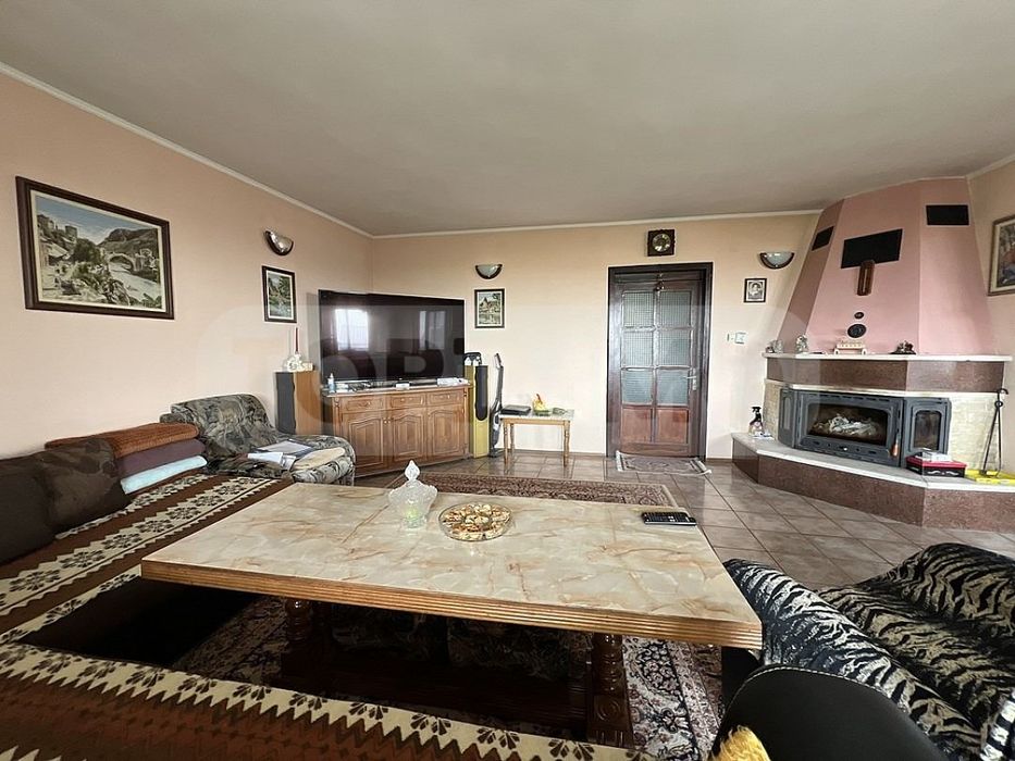 Продава се Къща в с. Близнаци, Област Варна - 600 кв.м за 659 €/кв.м - Снимка #3