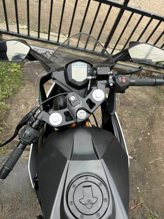 KTM RC390 – 2015 – 25.656 km – În stare foarte bună