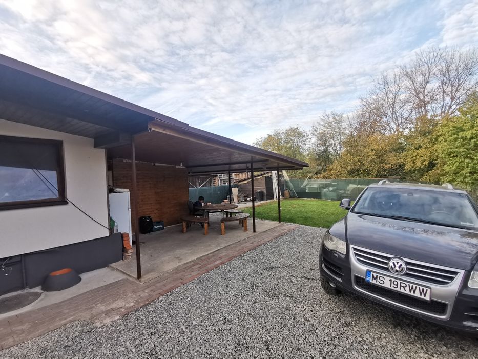 Casa de vânzare în Panet