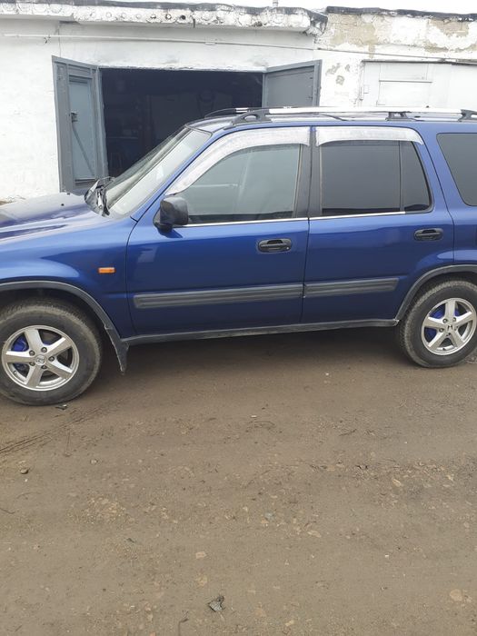 Продам Honda CR-V