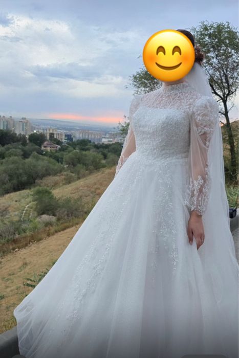 Свадебное платье