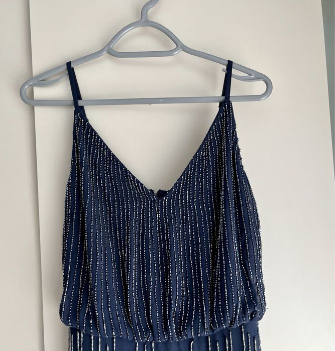 Официална рокля