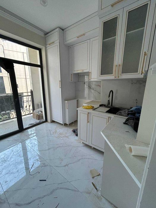 *Lafayette 3ком квартира в центре.19 и 26,5 муз школы,Японамама,Центр