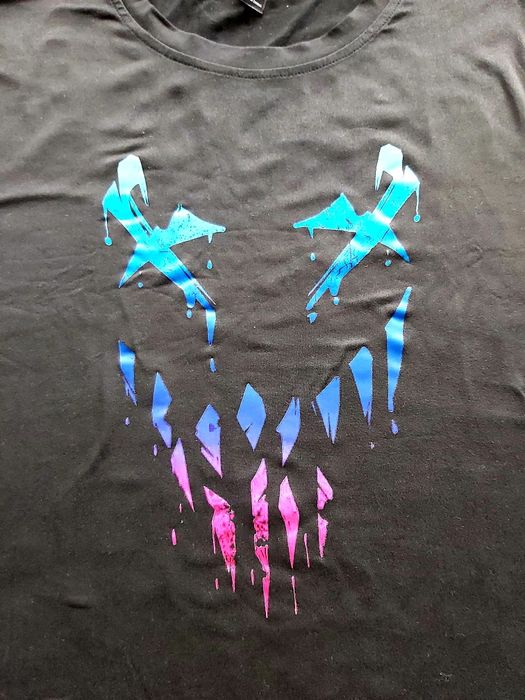 Мъжка спортна тениска на ниски цени