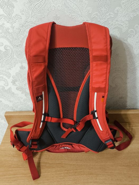 Рюкзак Vaude 2 штуки в оригинале для велосипеда или трекинга