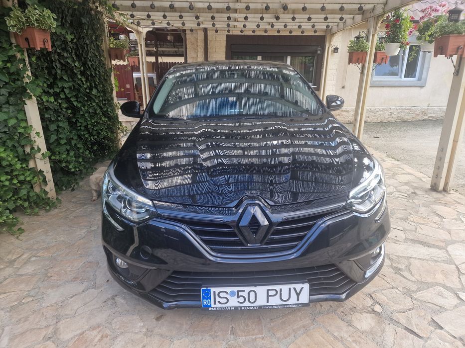 RENAULT Megane