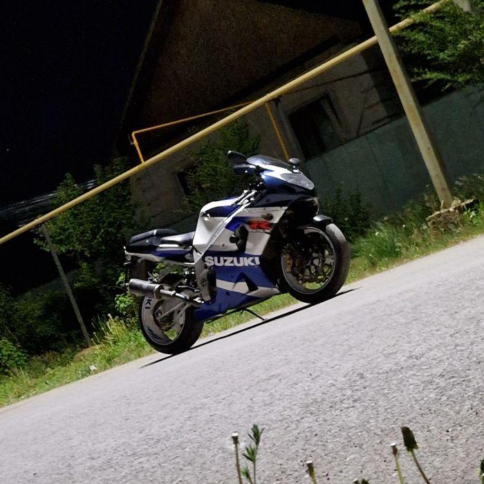 Продам Suzuki gsxr 1000