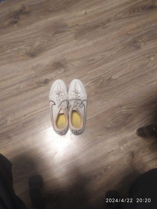 Футболни бутонки на TIEMPO NIKE