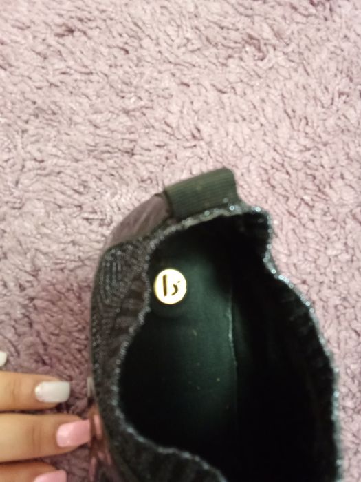 Спортно елегантни маратонки