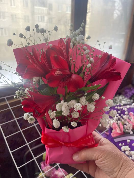 Букет - корзинка к 8 марта