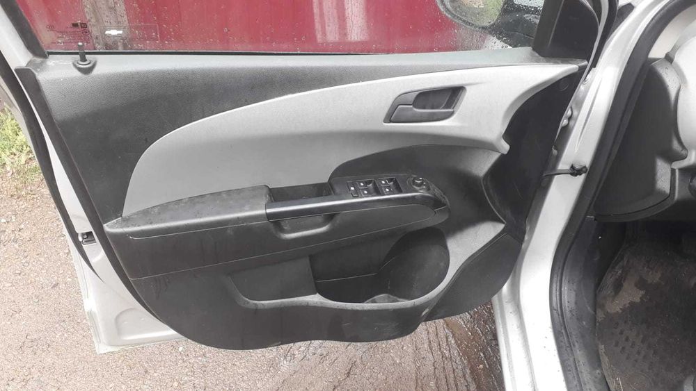 Шевроле Авео 1,6л 2014