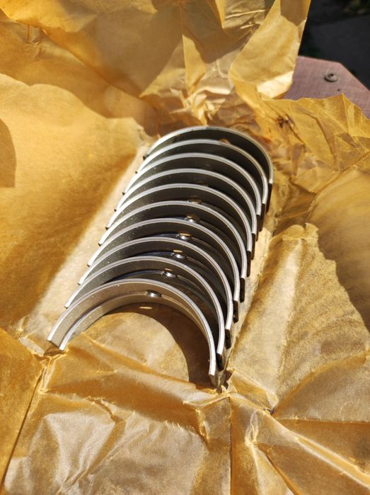 Подшипники и вкладыши (новые)