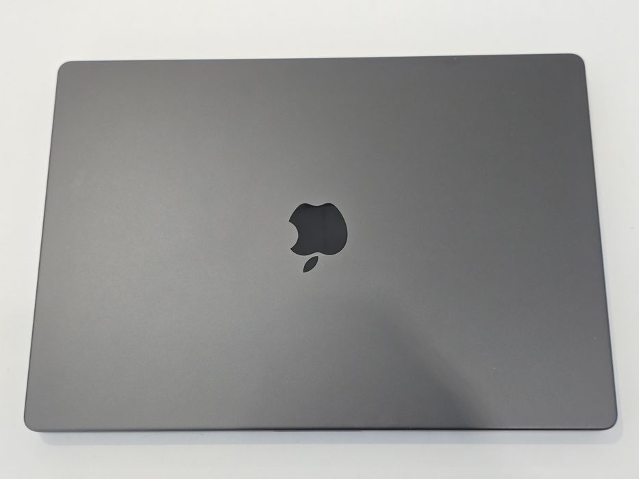 MacBook Pro 16 M3PRO 18/512 100%