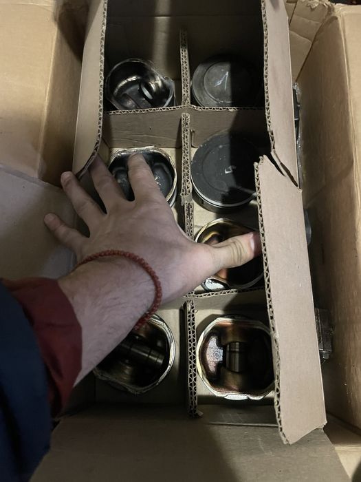 Бутала и биели за гранд чероки