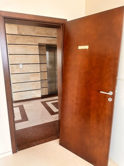 Интериорни врати