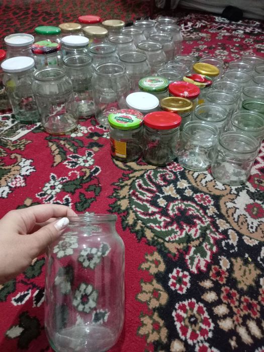 Банка сотилади 1 литирлик 05 литирлик