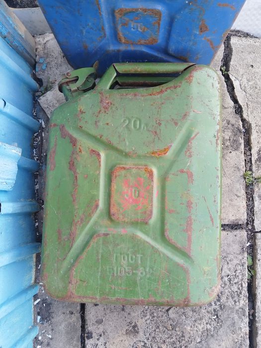 Канистры металлические