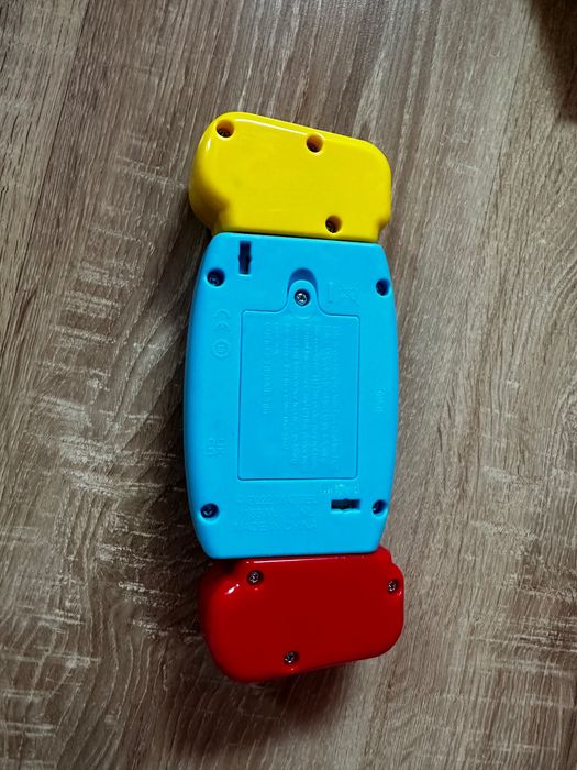 Fisher Price® Laugh & Learn Многоезична конзола Twist & Learn