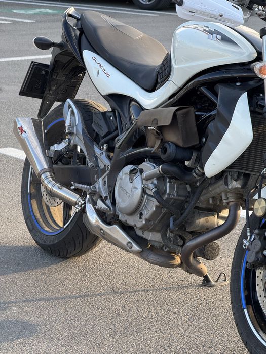 Suzuki Gladius SFV 650 ABS