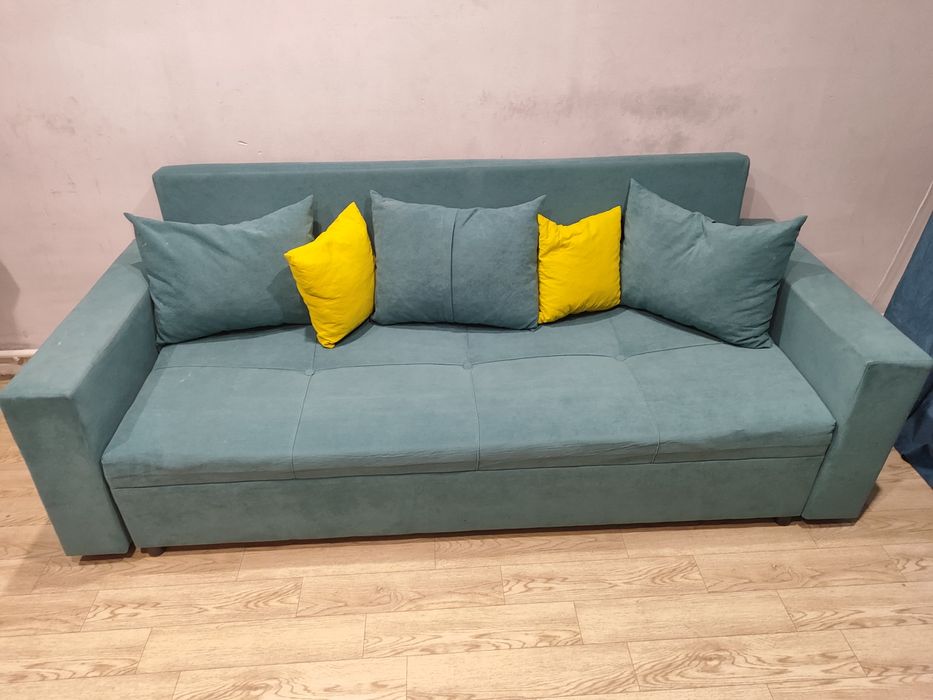 Продам сафа хороший состаяние