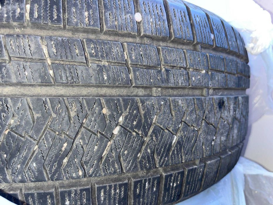Зимние шины 235/55 R19 105V Extra Load (M+S)