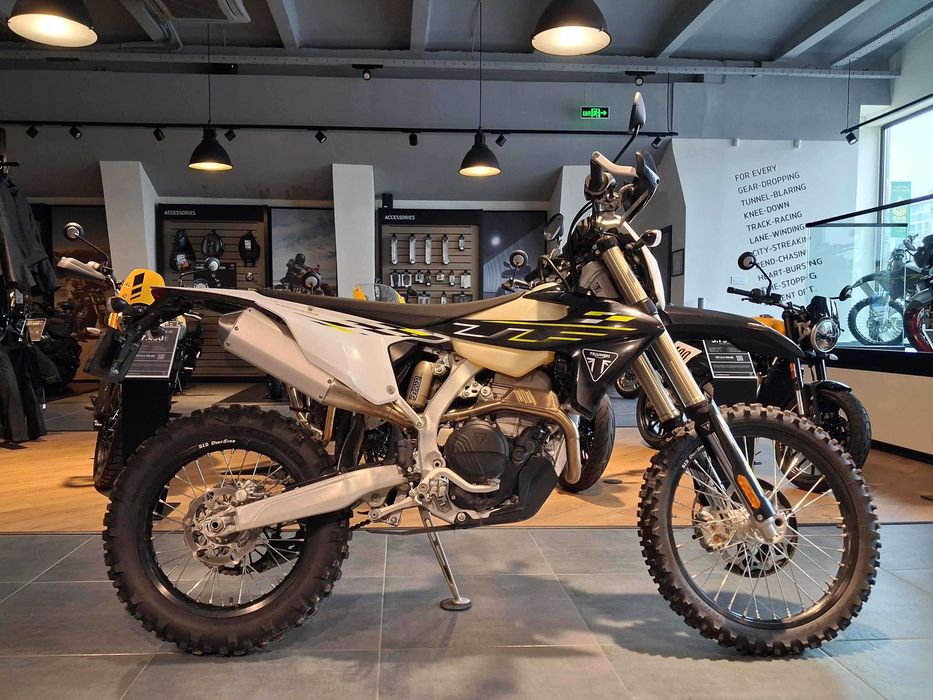 Motocicleta Triumph TF 250-E 2026 Second | Finantare rapida