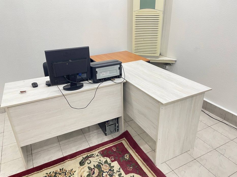 Офисная мебель стол