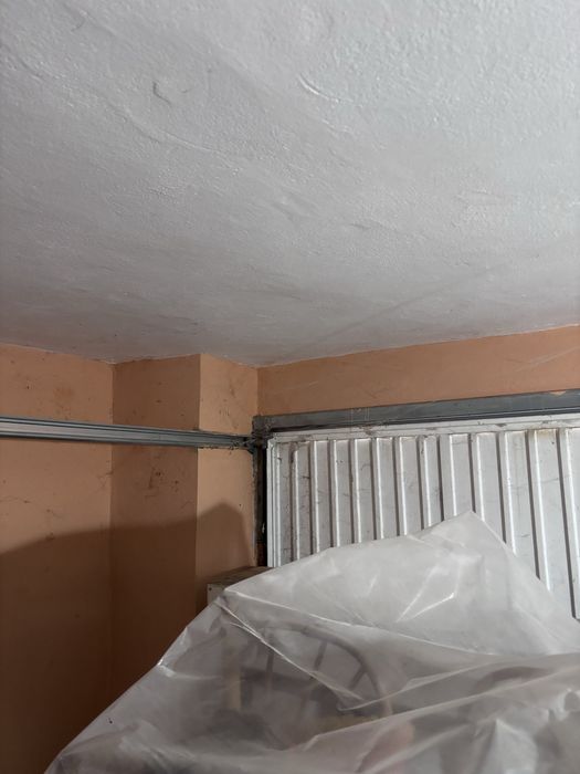 Махова гаражна врата