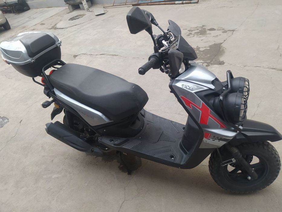 Танк скутер сотилади