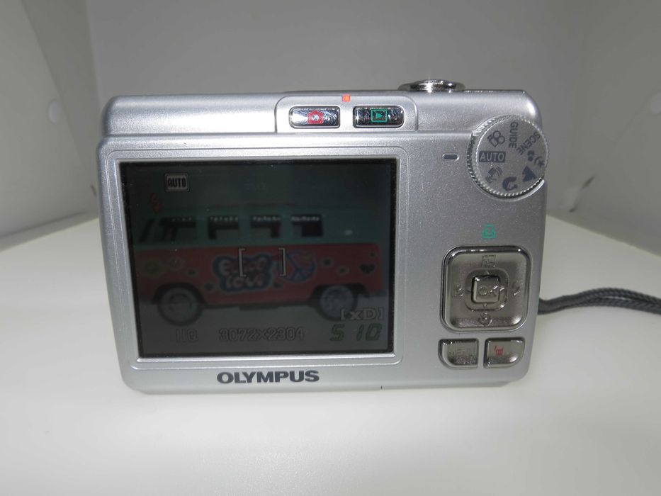 Olympus FE-210 компактен цифров фотоапарат дигитална камера 1gb xd