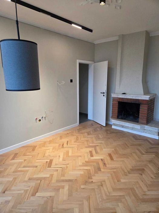 Тристаен спартамент - гр. София ,кв Сердика