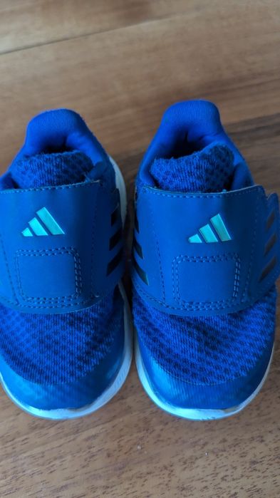 Детски обувки adidas 20