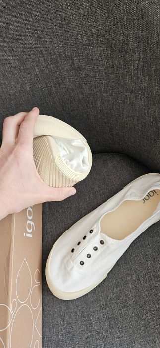 Igor кецове босо ходене