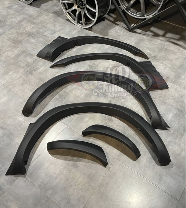 Фендера V2 Toyota Rav4 XA10