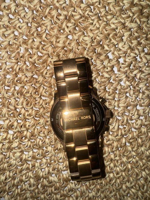 Часовник Michael Kors