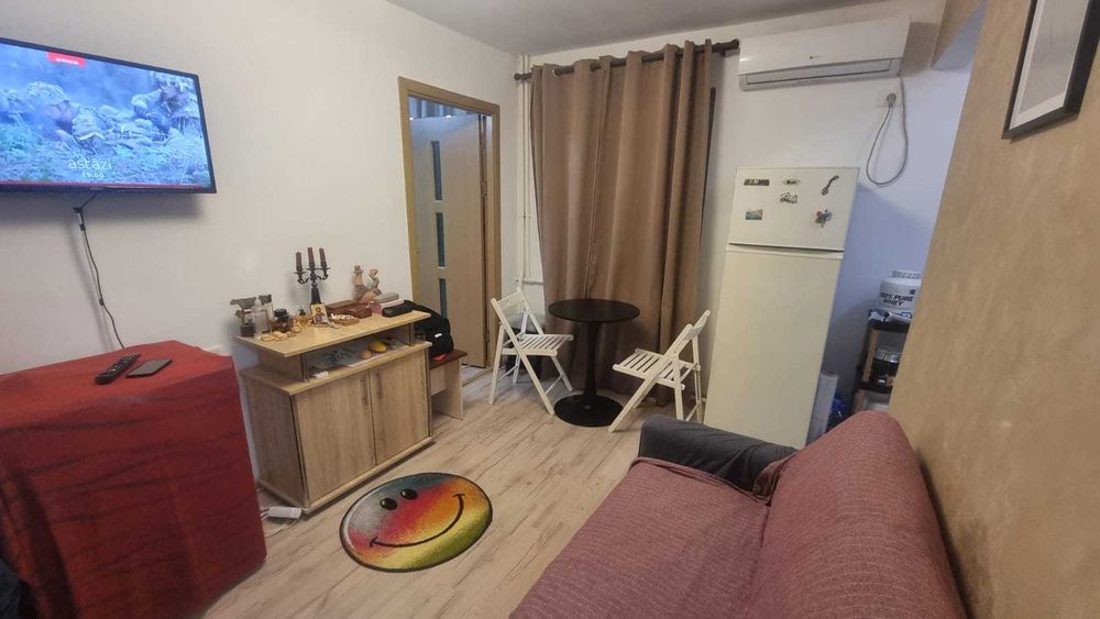 Proprietar, Tomis nord, vând apt 2 camere, mobilat, ac, izolat!