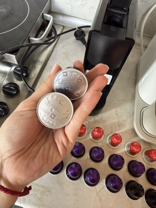 Кафемашина Nespresso Essenza Mini
